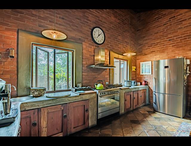 3 BEDROOM HOUSE FOR SALE IN LEEUWFONTEIN ESTATE